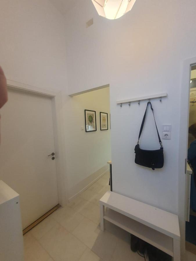 Petofi Apartment With Air Condition Будапеща Екстериор снимка