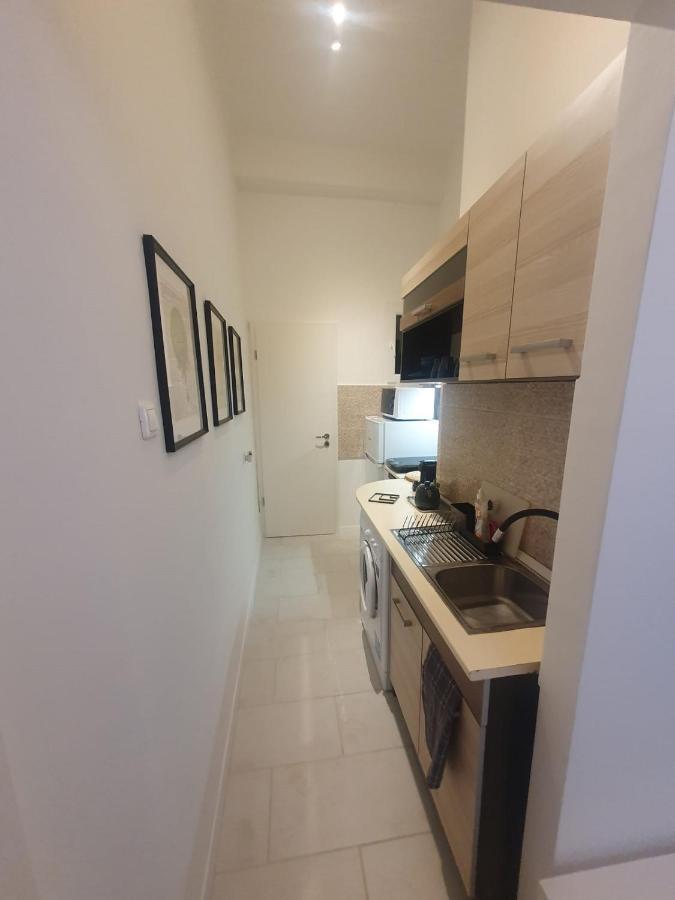 Petofi Apartment With Air Condition Будапеща Екстериор снимка